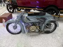 Victoria KR 6 mit Beiwagen im Technikmuseum Speyer am 02.11.2015 (Baujahr 1927, Leistung 18 PS, 596 cm³, 2 Zylinder)