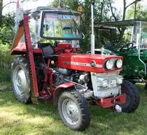 MF 133, gesehen bei der 2015er Oldtimerausstellung in Pferdsdorf/Thüringen, 08/2015