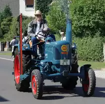 Lanz, als Teilnehmer des Festzuges anl. der 2015er Oldtimerausstellung in Pferdsdorf/Thüringen, 08/2015