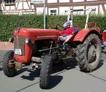 MF 30, gesehen bei der 2015er Oldtimerausstellung in Pferdsdorf/Thüringen, 08/2015