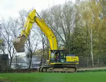 Hitachi ZAXIS von der Niederländischen Firma: H. Janssen en Zonen B.V., am 9.11.2015 in Herzogenrath