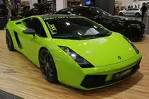 Lamborghini Gallardo in hell Grün auf der Essen Motor Show 2014.