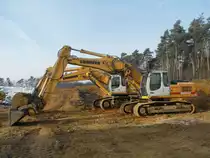 Liebherr R 934C HDS Litronic am 15.02.2009 in der Nähe von Findel (Lux.)