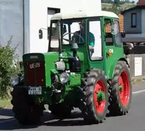 Dutra UE 28, als Teilnehmer des Festzuges anl. der 2015er Oldtimerausstellung in Pferdsdorf/Thüringen, 08/2015