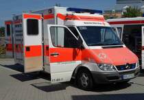 MB Sprinter des DRK Langenselbold, ausgestellt am  Tag der offenen Tür  der Feuerwehr Langenselbold im August 2015