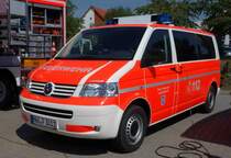 VW T5, ausgestellt am  Tag der offenen Tür  der Feuerwehr Langenselbold im August 2015