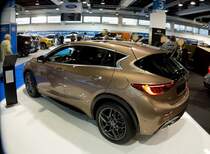 Infiniti Q30 (Rückansicht) ausgestellt auf dem Auto Zürich 2015.