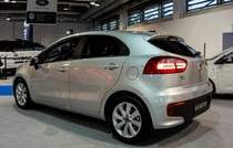 KIA Rio Rückansicht, fotografiert auf dem Auto Zürich, November 2015.