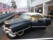 Ein Cadillac auf der International Motor Show in Luxembourg, 22.11.2015
