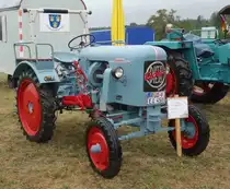 Eicher ED 13, steht im Regen beim Oldtimertag in Seitzenhahn im August 2015