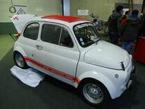 FIAT Abarth 695 auf der International Motor Show in Luxembourg, 22.11.2015