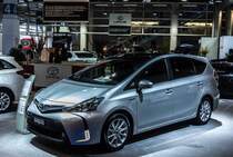 Toyota Prius Plus. Foto: Auto Zürich, November 2015.