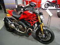 Ducati Monster 1200 S auf der International Motor Show in Luxembourg, 22.11.2015