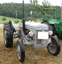 Ferguson TBA, gesehen bei der Oldtimerausstellung in Seitzenhahn im August 2015