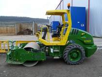 Hamm 3205 am 29.01.2012 bei Arbeiten im Hafen von Mertert (Lux.)