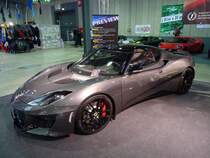 Lotus Evora 400 auf der International Motor Show in Luxembourg, 20.11.2015