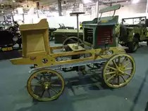 Motorkutsche (?) auf der International Motor Show in Luxembourg, 22.11.2015