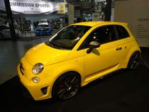 FIAT Abarth 500 auf der International Motor Show in Luxembourg, 22.11.2015