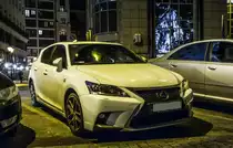 Lexus CT200h facelift, gesehen am 29.10.2015.