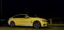 Kontur eines BMW M4 Gran Coupé, gesehen am 29.10.2015.