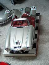 Mercedes-Benz 300 SL im Auto und Technik Museum Sinsheim, 09.08.2004