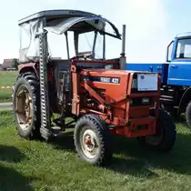 Renault 421, ausgestellt beim Deutz-Club Allmus im August 2015