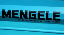 Mengele, Schriftzug an einem Ladewagen, die Agrartechnikfirma wurde 1871 in G�nzburg gegr�ndet, geh�rt heute zur Lely Agrartechnik GmbH, produziert werden u.a. Ladewagen, Muldenkipper und Feldh�cksler, Dez.2015 