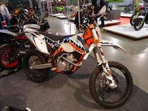 KTM 350 EXC-F auf der International Motor Show in Luxembourg, 22.11.2015