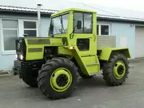 MB Trac 900 - 85PS - Zwischen 1981 & 1982 gebaut
Aufgenommen am 24.03.2014 in Bad Salzuflen