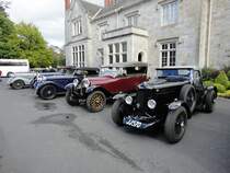 Mir unbekannte Oldtimer am 14.5.2012 / Oldtimer Club „Sunbeam – Talbot – Darracq“ Rallye England-Irland bei einem Zwischenstopp im Schlosshotel Lough Rynn in der Republik Irland / 