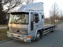 Habe diesen älteren Volvo FL6 Abschleppwagen am 15.06.2015 abends in Bielefeld gefunden. Wie ich finde ein schönes Fahrzeug