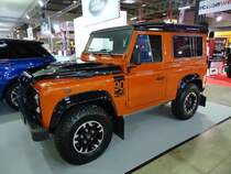 Land Rover Defender 90 auf der International Motor Show in Luxembourg, 22.11.2015