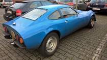 Diesen schönen Opel GT sah ich heute in Krefeld, 14.12.15