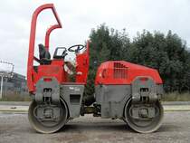 Bomag BW 100 AD-3 am 04.10.2009 in der Nähe von Leudelange (Lux.)