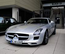 Mercedes-Benz SLS AMG (interne Bezeichnung C 197, beim Mercedes Treffen am Aachener Tivoli, 30.5.2013
https://de.wikipedia.org/wiki/Mercedes-Benz_SLS_AMG