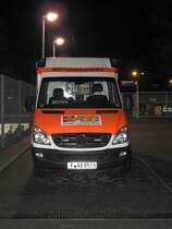 MB Sprinter als Rettungsdienstfahrzeug des ASB, gesehen an der BRITA-Arena in Wiesbaden im Dezember 2015