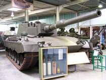 Prototyp eines Leopard 2 Kampfpanzers in der Wehrtechnischen Studiensammlung Koblenz, 22.09.2005