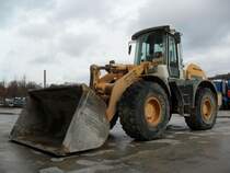 Liebherr L 538 aufgenommen am 09.01.2011 im Hafen von Mertert