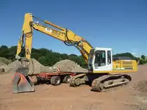 Liebherr R 924B HDSL Litronic am 04.07.2009 in der Nähe von Freudenburg