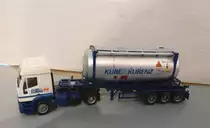 IVECO Eurotech mit silbernem Swap Tankcontainer KUBE & KUBENZ HO 1:87 herpa Seitenansicht