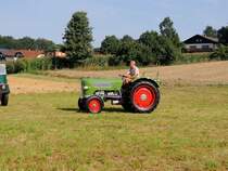 FENDT Farmer2 Typ-FW139-3D, Baujahr 1963; trifft zur 10.Wadholz-Classic 2015 ein; 150719