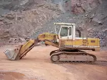 Liebherr R 974 Litronic aufgenommen am 22.05.2008 bei Klausen