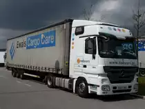 Mercedes Actros 1841 MP3 Spedition NABRUUS NL Gardinenplanen Auflieger  EWALS Cargo Care Lowliner in Herten am 22,04,2012