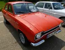 Ford Escort 1300 Sport, 4-Zyl.Motor mit 1296ccm und 83PS, Vmax.158Km/h, Oldtimertreff Oberwinden, Juni 2015