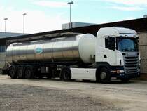 SCANIA R440, mit Auflieger für Milchtransport; 151213