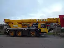 Liebherr LTM 1050-3.1 übers Wochenende abgestellt in Konz-Könen, 06.12.2015
