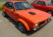 Opel GT/E, die sportliche Variante des Kadett C, Oldtimertreff Oberwinden, Juni 2015