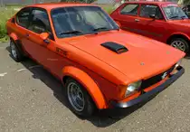 Opel GT/E, die sportliche Variante des Kadett C, Oldtimertreff Oberwinden, Juni 2015
