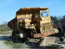 Komatsu HD 320 aufgenommen am 09.04.2007