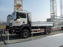 MAN TGS 18.440 auf einer Baumaschinenmesse in Bern am 18.03.2009